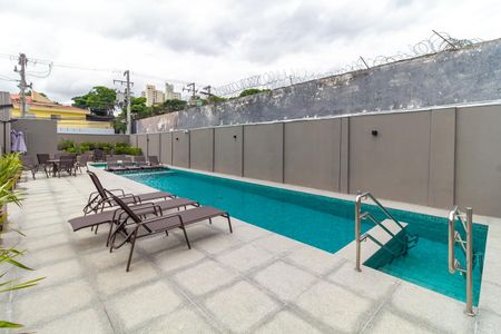 Apartamento para alugar com 38m², 2 quartos e sem vagaÁrea comum - Piscina