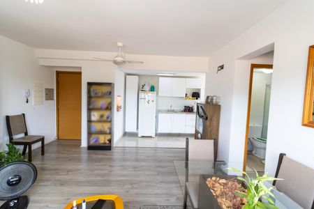 Apartamento à venda com 75m², 2 quartos e 1 vagaSala