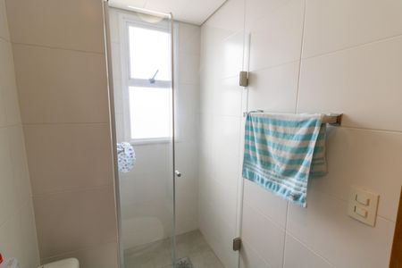 Apartamento à venda com 75m², 2 quartos e 1 vagaBanheiro da Suíte