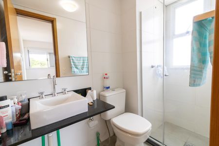 Apartamento à venda com 75m², 2 quartos e 1 vagaBanheiro da Suíte