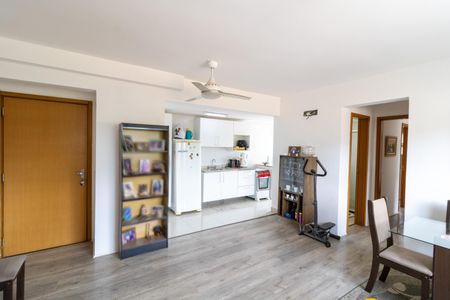 Apartamento à venda com 75m², 2 quartos e 1 vagaSala