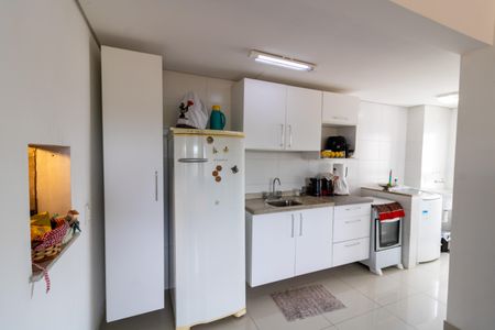 Apartamento à venda com 75m², 2 quartos e 1 vagaCozinha e Área de Serviço