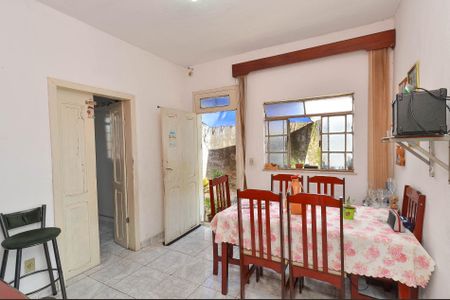 Casa à venda com 380m², 4 quartos e sem vaga Casa à venda com 380m², 4 quartos e sem vagaSala de Jantar