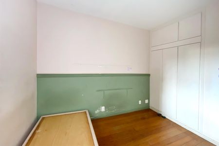 Apartamento para alugar com 120m², 3 quartos e 2 vagasQuarto 3