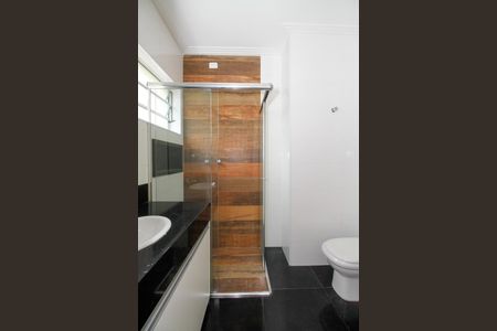 Apartamento à venda com 105m², 2 quartos e 1 vagaBanheiro da Suíte