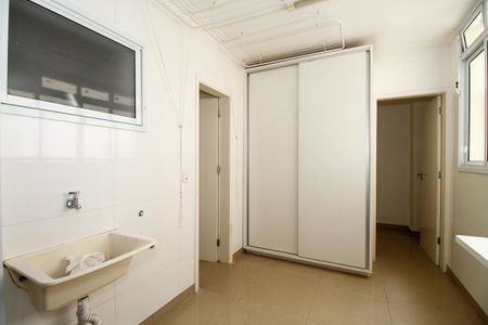 Apartamento à venda com 105m², 2 quartos e 1 vagaÁrea de Serviço