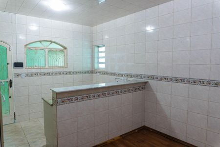 Casa para alugar com 140m², 3 quartos e 2 vagasCozinha