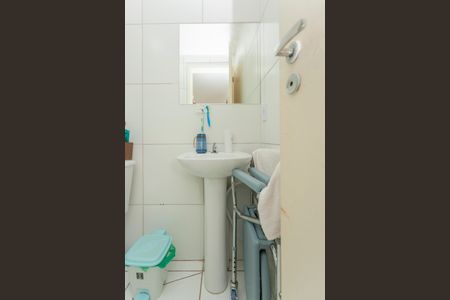 Apartamento para alugar com 46m², 2 quartos e sem vagaBanheiro