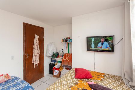 Quarto 1 de apartamento para alugar com 2 quartos, 46m² em Vila Natal, São Paulo