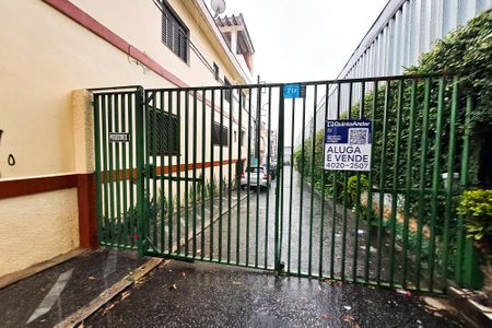 Casa para alugar com 200m², 2 quartos e 1 vagaFachada