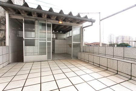 Casa para alugar com 200m², 2 quartos e 1 vagaTerraço