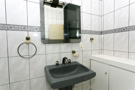 Casa para alugar com 200m², 2 quartos e 1 vagaBanheiro