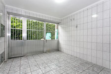 Casa para alugar com 200m², 2 quartos e 1 vagaGaragem