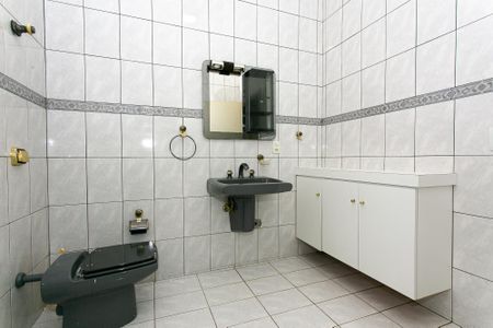 Casa para alugar com 200m², 2 quartos e 1 vagaBanheiro