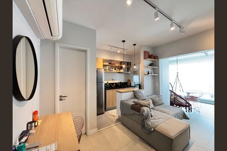 Sala/Cozinha de apartamento à venda com 1 quarto, 50m² em Moema, São Paulo