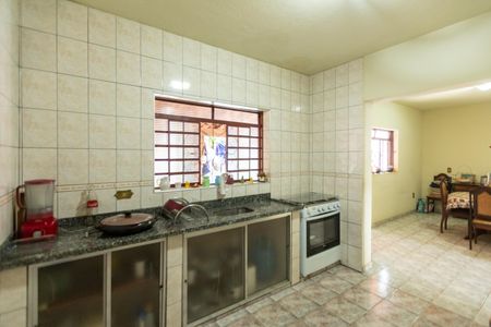 Casa à venda com 110m², 1 quarto e 2 vagasCozinha