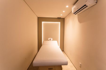 Apartamento para alugar com 69m², 2 quartos e 2 vagas Apartamento para alugar com 69m², 2 quartos e 2 vagasMassagem