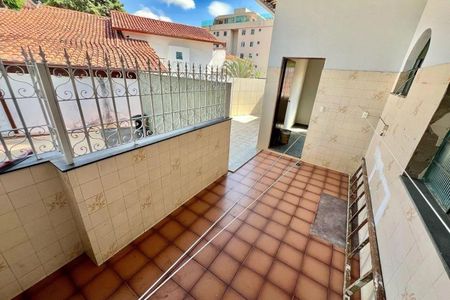 Casa à venda com 360m², 4 quartos e 5 vagasFoto 41