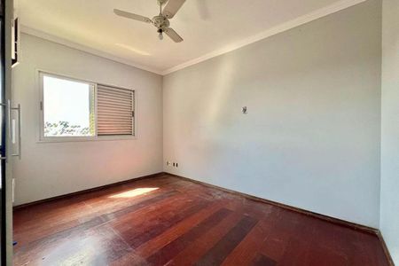 Casa à venda com 360m², 4 quartos e 5 vagasFoto 12