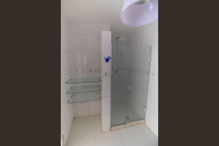 Casa de condomínio para alugar com 800m², 6 quartos e 6 vagasBanheiro da Suíte 1