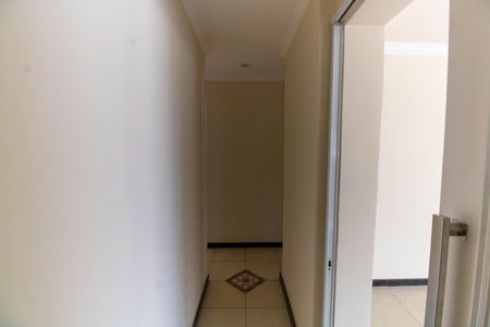 Casa de condomínio para alugar com 800m², 6 quartos e 6 vagasCorredor