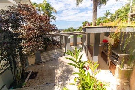 Casa de condomínio para alugar com 800m², 6 quartos e 6 vagasÁrea externa