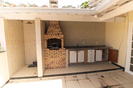 Casa de condomínio para alugar com 800m², 6 quartos e 6 vagasChurrasqueira