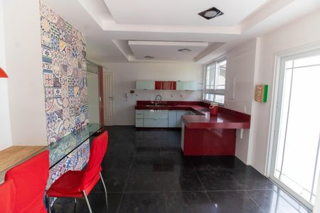 Casa de condomínio para alugar com 800m², 6 quartos e 6 vagasCozinha