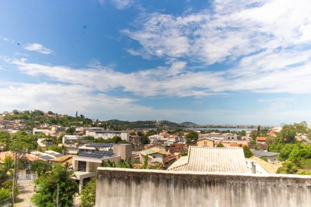 Casa de condomínio para alugar com 800m², 6 quartos e 6 vagasVista 