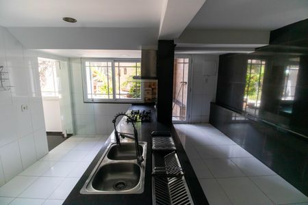 Casa de condomínio para alugar com 800m², 6 quartos e 6 vagasAnexo