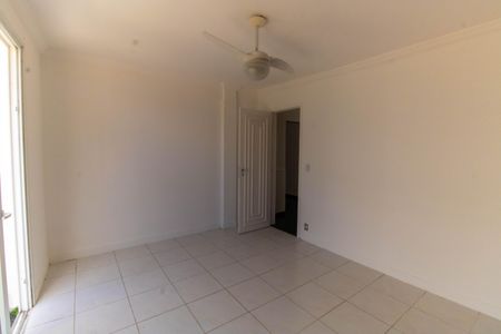 Casa de condomínio para alugar com 800m², 6 quartos e 6 vagasAnexo