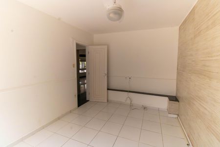 Casa de condomínio para alugar com 800m², 6 quartos e 6 vagasAnexo