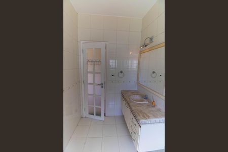 Casa de condomínio para alugar com 800m², 6 quartos e 6 vagasBanheiro da Suíte 2