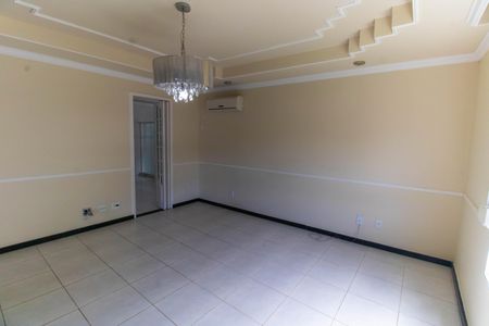 Casa de condomínio para alugar com 800m², 6 quartos e 6 vagasSuíte 3