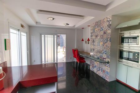 Casa de condomínio para alugar com 800m², 6 quartos e 6 vagasCozinha