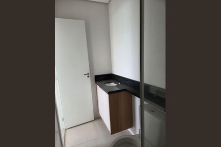 Apartamento para alugar com 42m², 2 quartos e 2 vagas Apartamento para alugar com 42m², 2 quartos e 2 vagasBanheiro