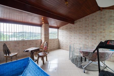 Casa à venda com 150m², 4 quartos e 1 vagaÁrea comum