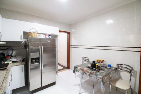 Casa à venda com 150m², 4 quartos e 1 vagaCozinha