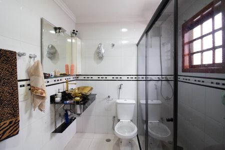 Casa à venda com 150m², 4 quartos e 1 vagaBanheiro 1