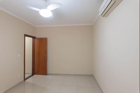 Suíte de casa para alugar com 2 quartos, 135m² em Vila Castelo Branco, Campinas