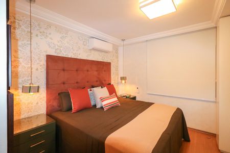 Apartamento à venda com 258m², 4 quartos e 5 vagasSuíte 1