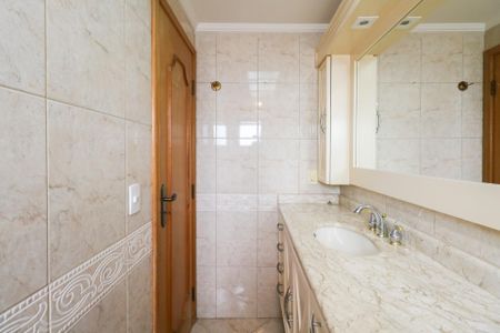 Apartamento à venda com 258m², 4 quartos e 5 vagasBanheiro da Suíte 3