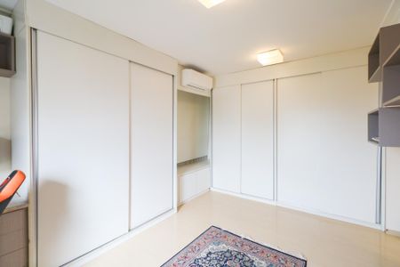 Apartamento à venda com 258m², 4 quartos e 5 vagasSuíte 4