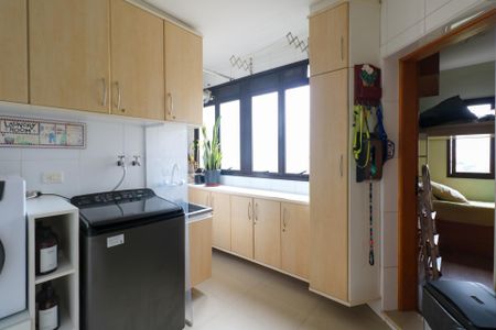 Apartamento à venda com 258m², 4 quartos e 5 vagasÁrea de Serviço