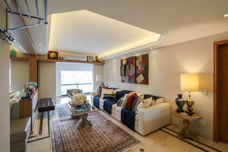 Apartamento à venda com 258m², 4 quartos e 5 vagasSala de Estar