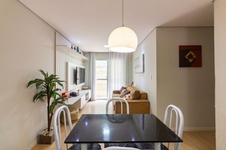 Apartamento à venda com 62m², 2 quartos e 1 vaga Apartamento à venda com 62m², 2 quartos e 1 vagaSala
