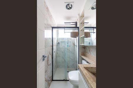 Apartamento à venda com 62m², 2 quartos e 1 vaga Apartamento à venda com 62m², 2 quartos e 1 vagaBanheiro