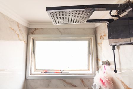 Apartamento à venda com 62m², 2 quartos e 1 vaga Apartamento à venda com 62m², 2 quartos e 1 vagaBanheiro