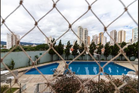 Apartamento à venda com 200m², 4 quartos e 3 vagas Apartamento à venda com 200m², 4 quartos e 3 vagasVaranda das Suítes 1 e 2 - Vista