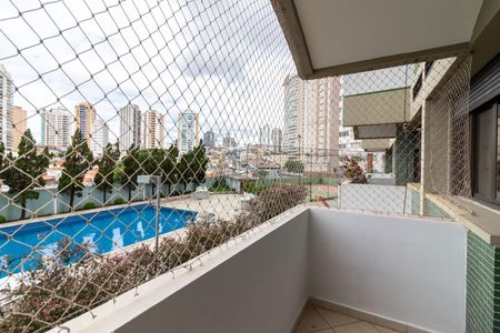 Apartamento à venda com 200m², 4 quartos e 3 vagas Apartamento à venda com 200m², 4 quartos e 3 vagasVaranda das Suítes 1 e 2